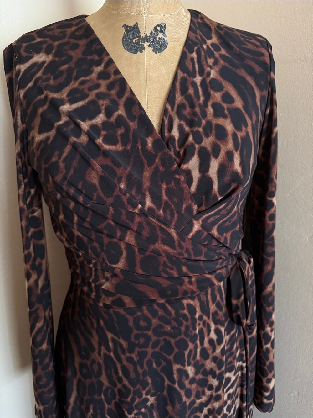 Lauren Ralph Lauren Leopard Print Wrap Midi Dress Size 8 - Picture 3 of 4